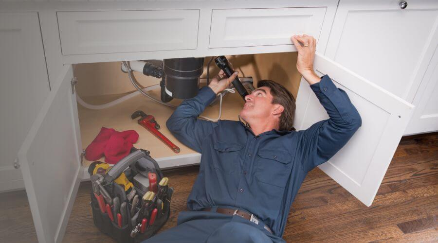 Local expert plumbing services in Schoolcraft, MI